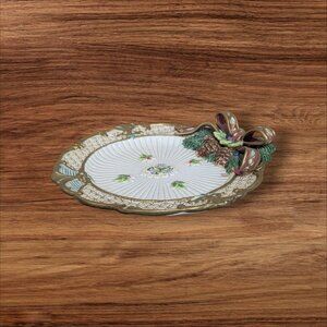 Fitz & Floyd Florentine Christmas Canape Plate Bow Pinecone Design fruit 10"